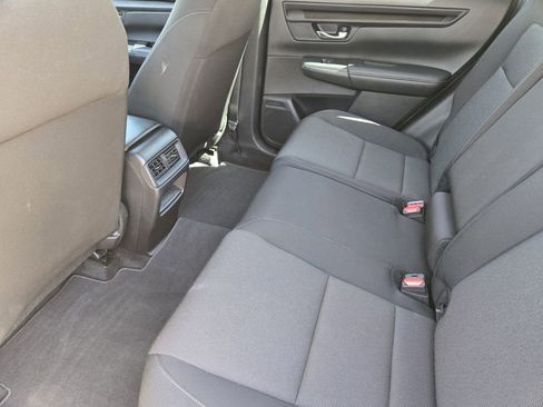 Used 2024 Honda CR-V LX image 29