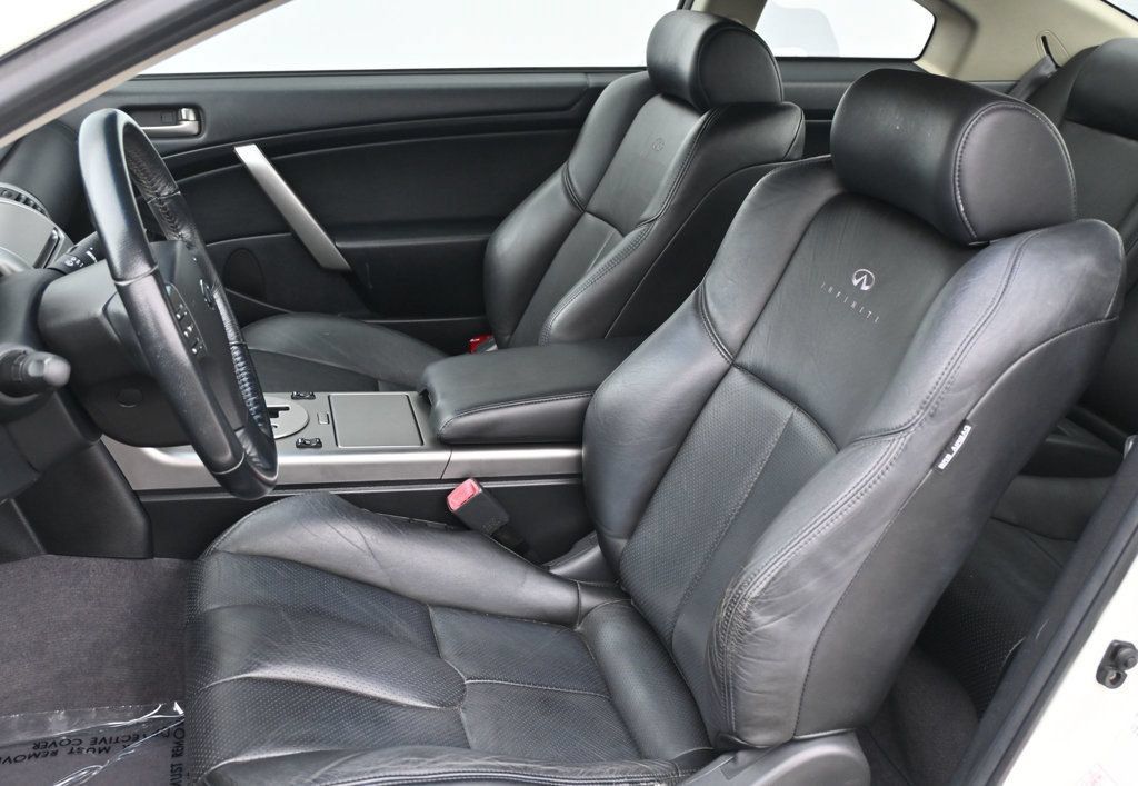 Used 2003 INFINITI G35 Coupe w/ Premium Pkg RWD image 13