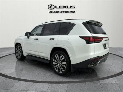 New 2025 Lexus LX 600 4WD w/ Luxury Package image 5