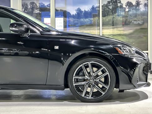 Used 2020 Lexus IS 300 F Sport w/ Blackline Edition RWD image 34