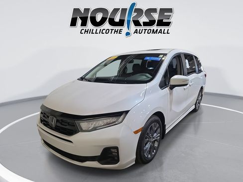 Certified 2025 Honda Odyssey Touring image 1