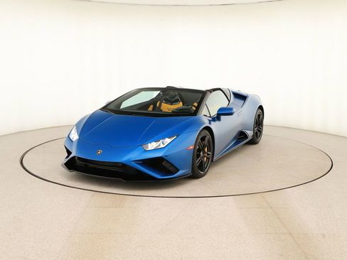Used 2020 Lamborghini Huracan EVO RWD image 12