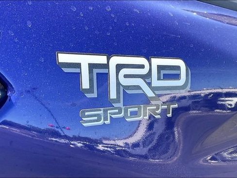 Used 2024 Toyota Tacoma TRD Sport AWD/4WD image 34