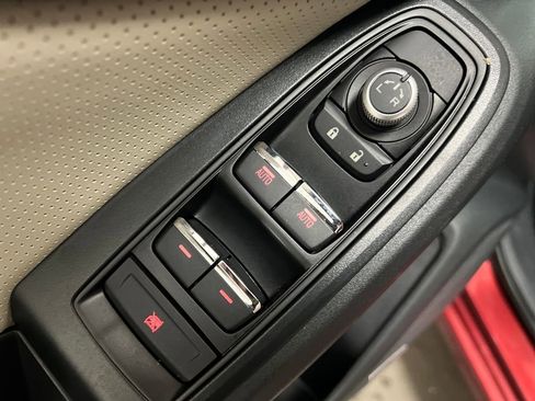 Used 2022 Subaru Impreza 2.0i Limited w/ Popular Package #2 image 13