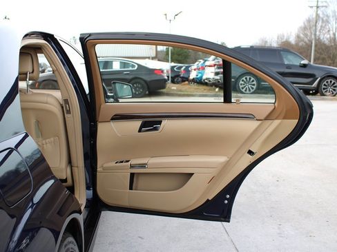 Used 2012 Mercedes-Benz S 350 BlueTEC 4MATIC image 45