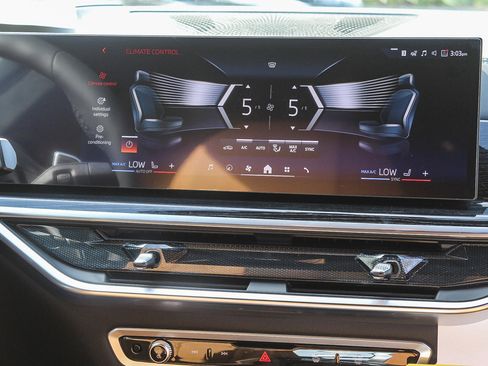 New 2026 BMW X5 sDrive40i w/ M Sport Package image 14