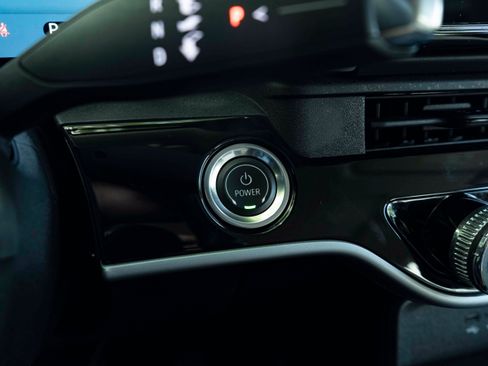 Used 2024 Honda Prologue Touring image 25