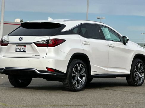 Certified 2022 Lexus RX 450h AWD w/ Premium Package image 2