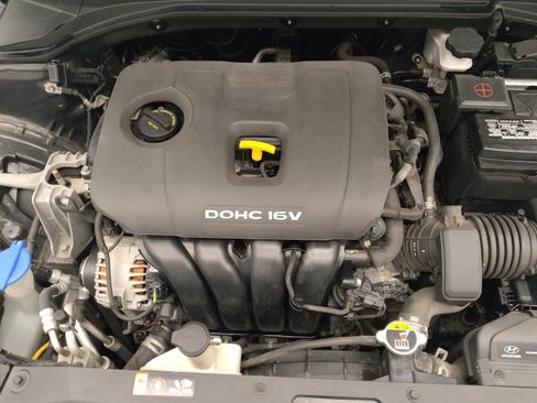 Used 2019 Hyundai Veloster 2.0 FWD image 29