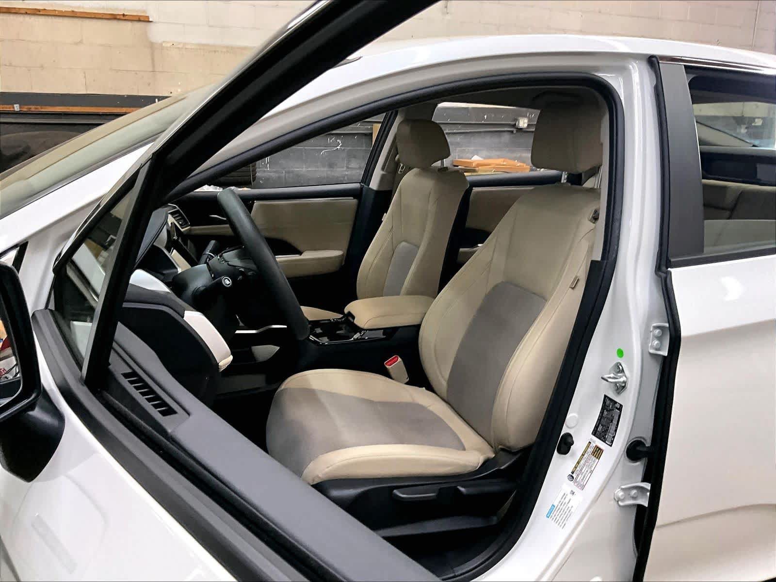 Used 2018 Honda Clarity Plug-In Hybrid image 30