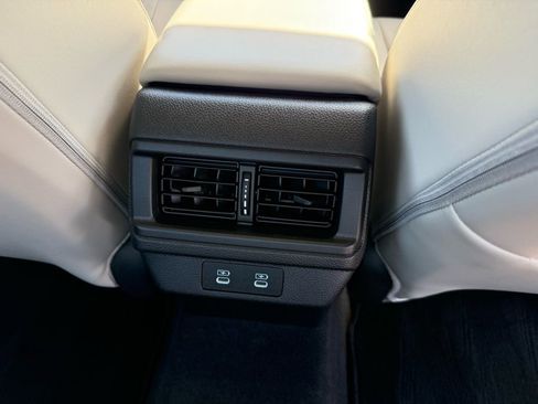 Used 2023 Honda Accord EX-L image 18