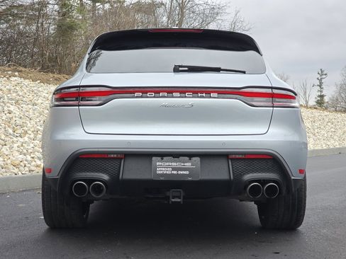 Certified 2024 Porsche Macan S image 6