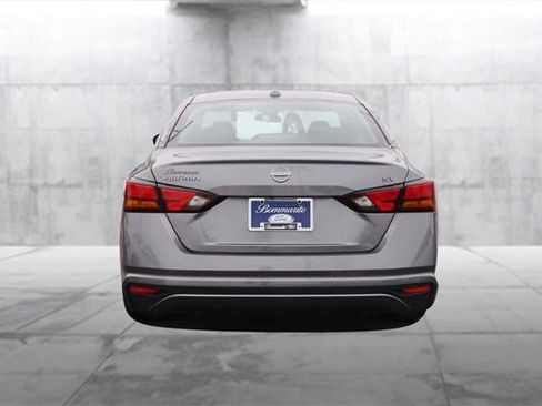 Used 2023 Nissan Altima 2.5 SV image 6