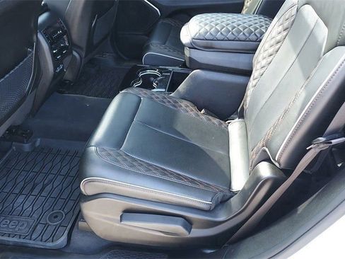 Used 2023 Jeep Grand Cherokee L Summit w/ High Altitude Package image 23