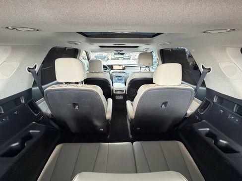 Used 2021 Hyundai Palisade Limited FWD image 26