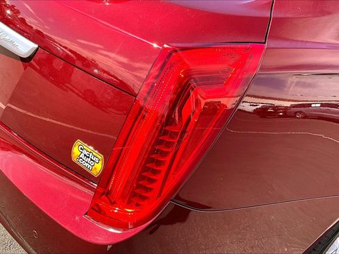 Used 2016 Cadillac XTS Luxury FWD image 12
