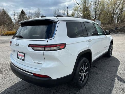 Certified 2023 Jeep Grand Cherokee L Limited AWD/4WD image 15
