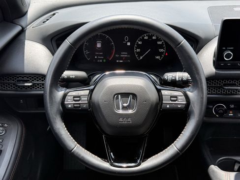 Used 2025 Honda HR-V Sport image 16