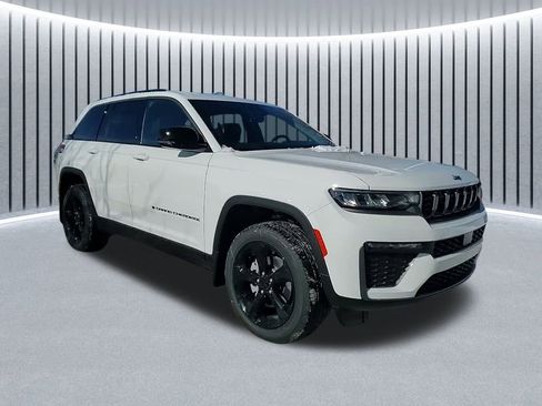 New 2026 Jeep Grand Cherokee Limited image 1