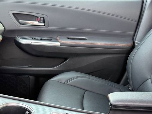 Used 2024 Toyota Sienna XSE image 12