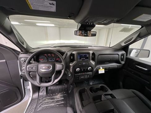 New 2025 GMC Sierra 3500 Pro image 19