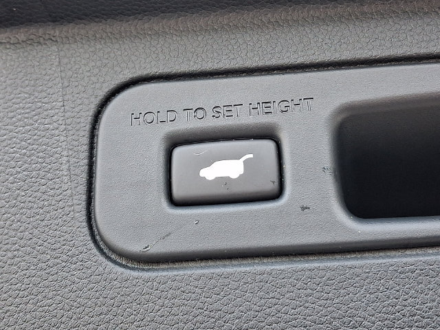 Certified 2024 Honda Pilot TrailSport image 33
