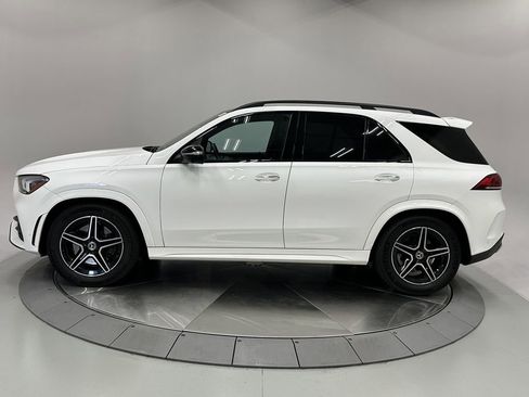 Used 2020 Mercedes-Benz GLE 450 4MATIC image 4