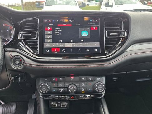 Used 2024 Dodge Durango GT image 19