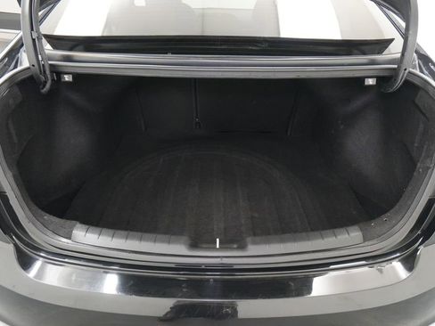 Used 2020 Hyundai Elantra SEL FWD image 18