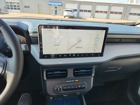 New 2026 Ford Maverick XLT w/ XLT Luxury Package image 18