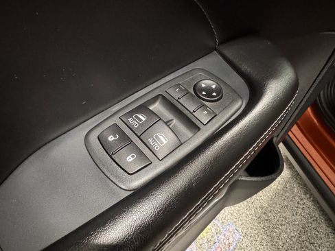 Used 2020 Dodge Challenger R/T Scat Pack image 23