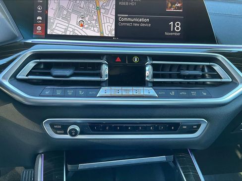 Used 2020 BMW X5 xDrive40i w/ Premium Package image 36