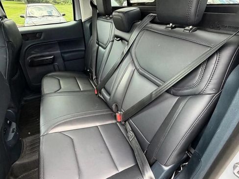 Used 2025 Ford Maverick Lariat w/ Black Appearance Package AWD/4WD image 10