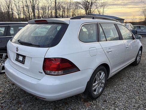 Used 2014 Volkswagen Jetta TDI image 3