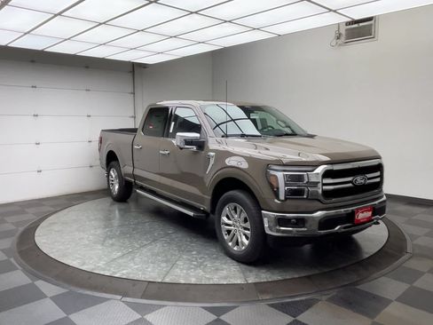 New 2026 Ford F150 Lariat w/ Equipment Group 502A High AWD/4WD image 39