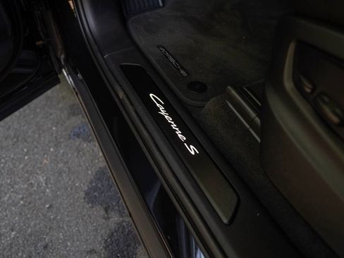 New 2026 Porsche Cayenne S image 29