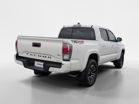 Used 2023 Toyota Tacoma TRD Sport w/ Advanced Technology Package AWD/4WD image 6