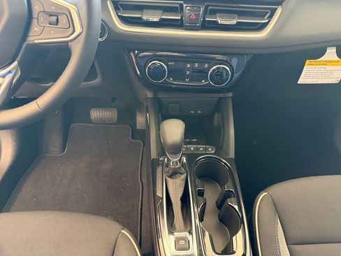 New 2026 Chevrolet TrailBlazer LT w/ Convenience Package FWD image 21
