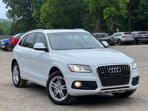 Used 2016 Audi Q5 2.0T Premium Plus w/ Technology Package AWD/4WD image 8