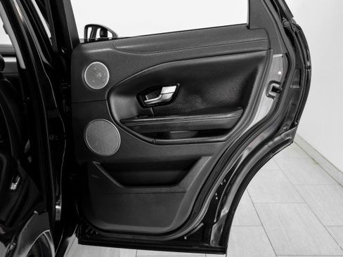 Used 2016 Land Rover Range Rover Evoque SE AWD/4WD image 45