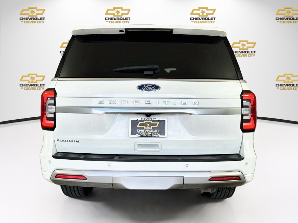Used 2023 Ford Expedition Platinum AWD/4WD image 7