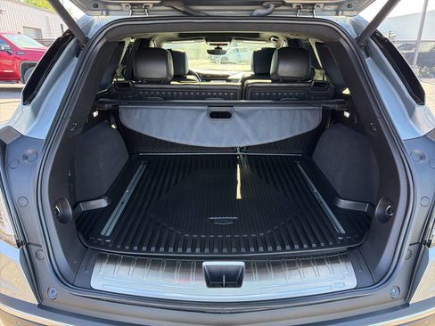 Used 2024 Cadillac XT5 Sportv w/ Platinum Package AWD/4WD image 10
