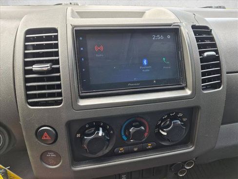 Used 2006 Nissan Frontier NISMO w/ (J01) Sunroof Pkg RWD image 12
