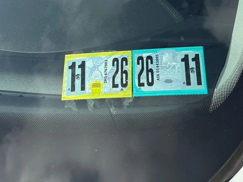 Used 2022 Volkswagen Passat 2.0T SE image 35