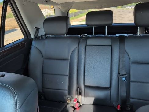 Used 2011 Mercedes-Benz ML 350 4MATIC image 24
