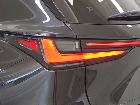 Used 2024 Lexus NX 350h AWD w/ Vision Package image 33