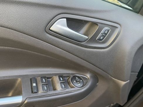 Used 2018 Ford Escape SE AWD/4WD image 32