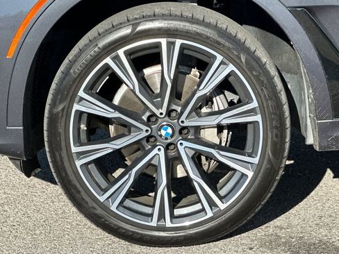 Used 2020 BMW X7 xDrive40i w/ M Sport Package image 33