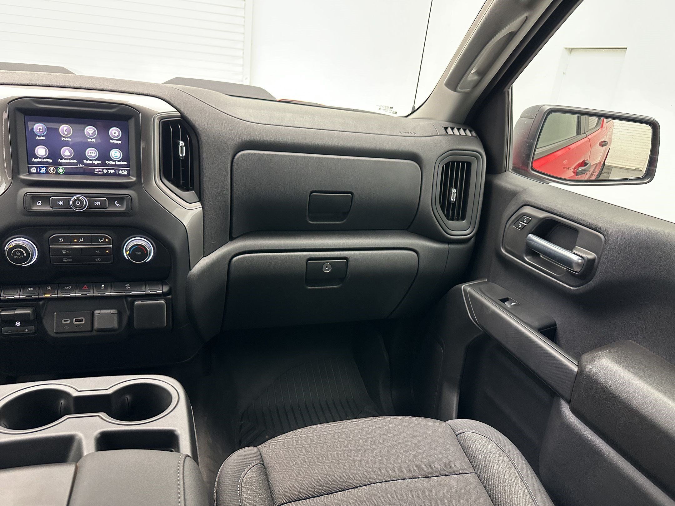 Certified 2026 Chevrolet Silverado 1500 Custom Trail Boss w/ Dark Appearance Package AWD/4WD image 27