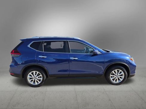 Used 2020 Nissan Rogue SV FWD image 7